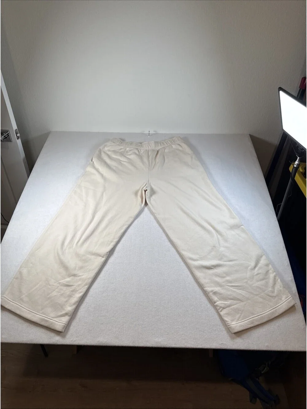 No Bound  Womens XL Beige Fleece Wide Leg Casual Drawstring Pockets Pre Owned